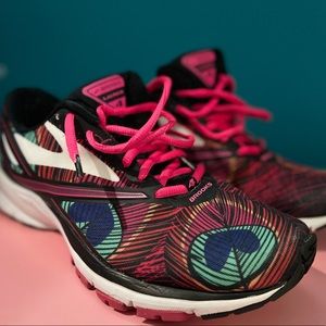 Brooks Launch 4. Women’s size 9.